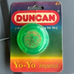 Duncan YoYo Imperial- older version, in Spanish, green, in package